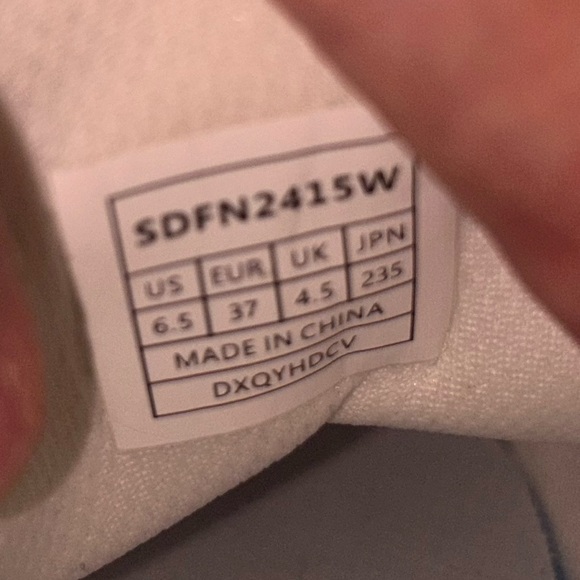 Boho, shabby chic, Pre-owned, Dream Pairs, platform walking shoe. - Picture 6 of 7